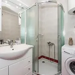 Three-bedroom In Mratovo