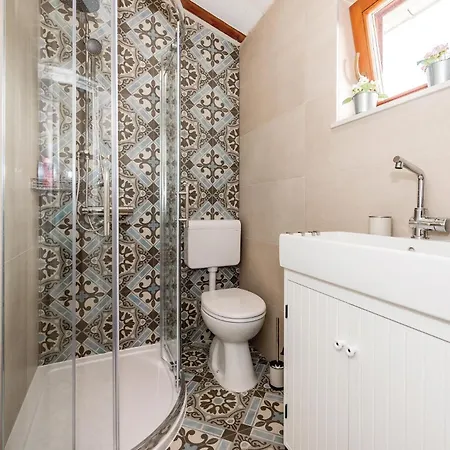 Luxurious Home In Mratovo