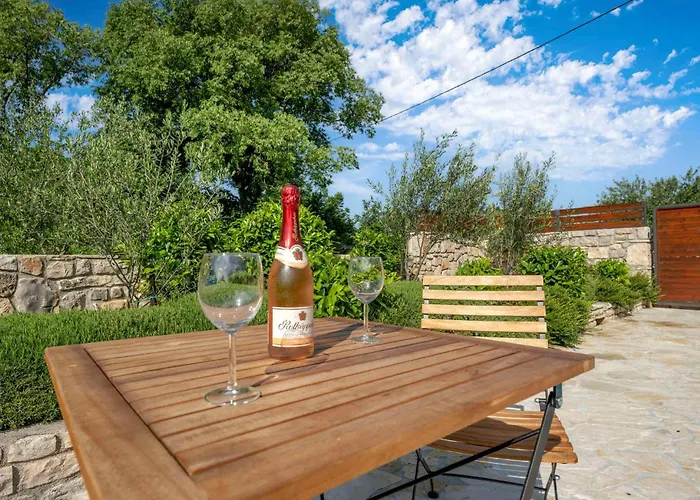 펜션 Three-bedroom In *