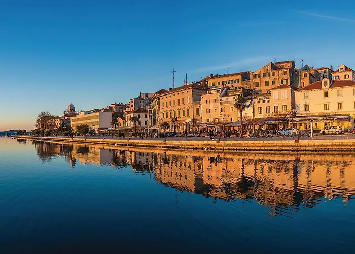 펜션 Three-bedroom In