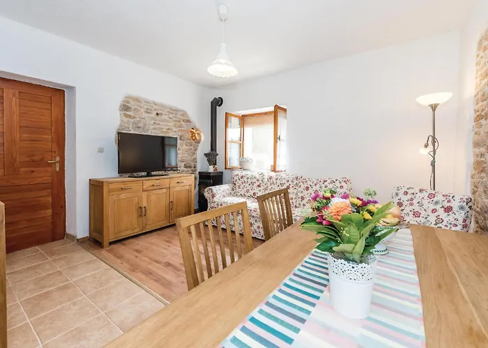 Three-bedroom In * Mratovo